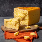 Aparecido – Queijo Artesanal de Leite Crú Da Mantiqueira – Fração 250g