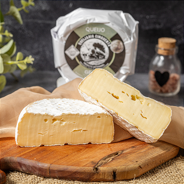 00166.png Geada – Queijo Artesanal de Leite Crú – peça 250g - Imagem 1